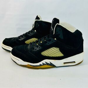 Jordan 5 Retro “Oreo” 136027-035 size 8.5